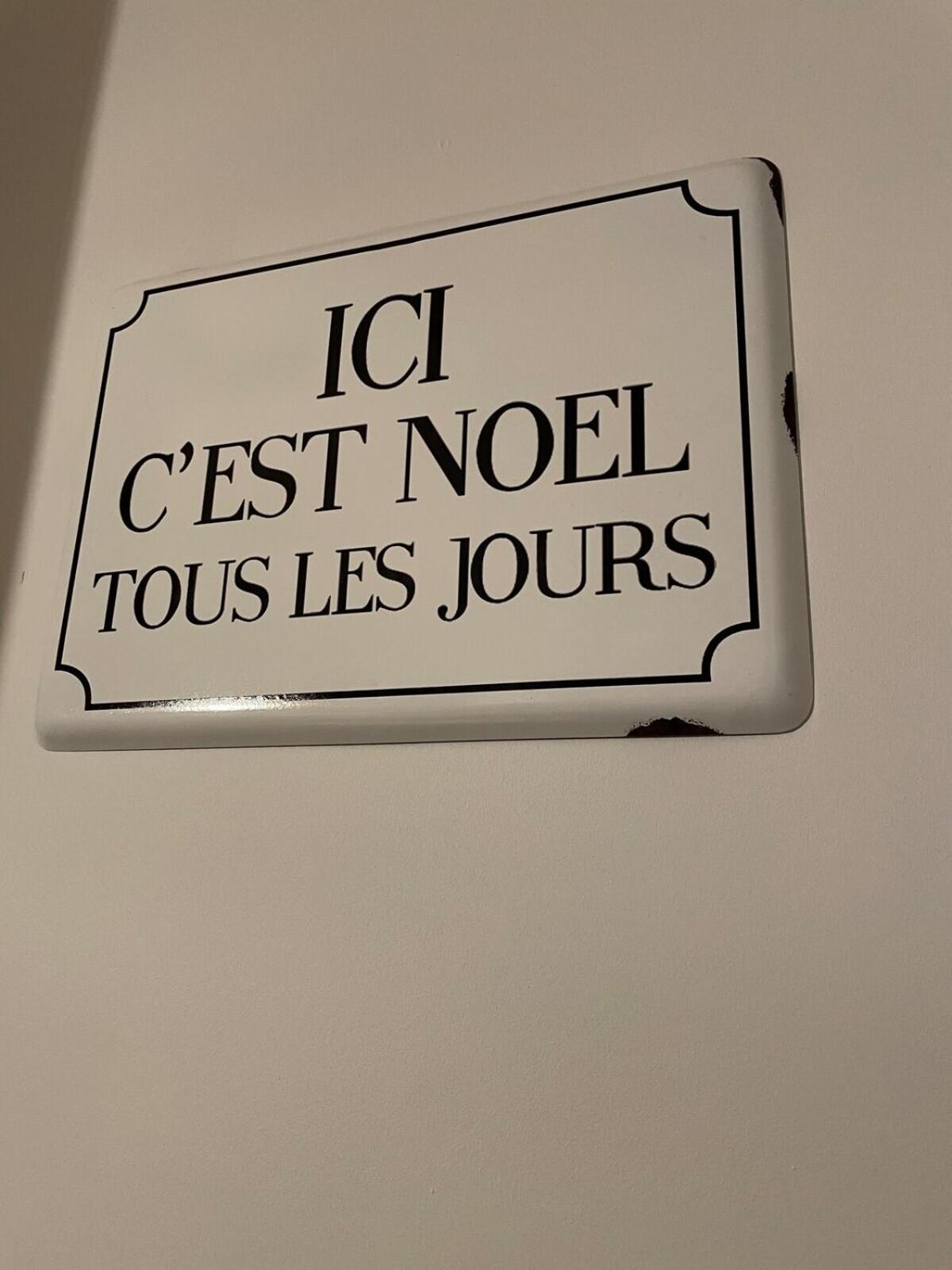 "La Petite Maison" Triplex Au Centre Ville - Les Terres Du Roy Avallon Luaran gambar